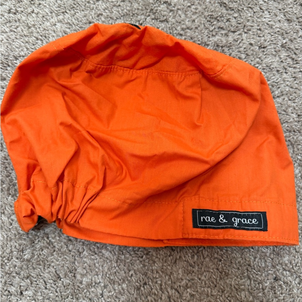 Scrub cap